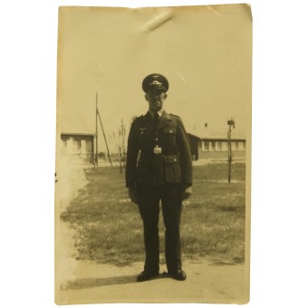 Flakartillarian Luftwaffe soldier  in Tuchrock and visor hat. Espenlaub militaria